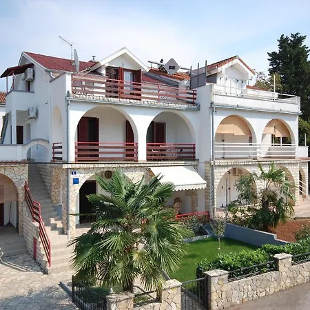 Ferienwohnung Fuer 4 Personen Ca 60 Qm In Bogovici, Kvarner Bucht Krk アパート